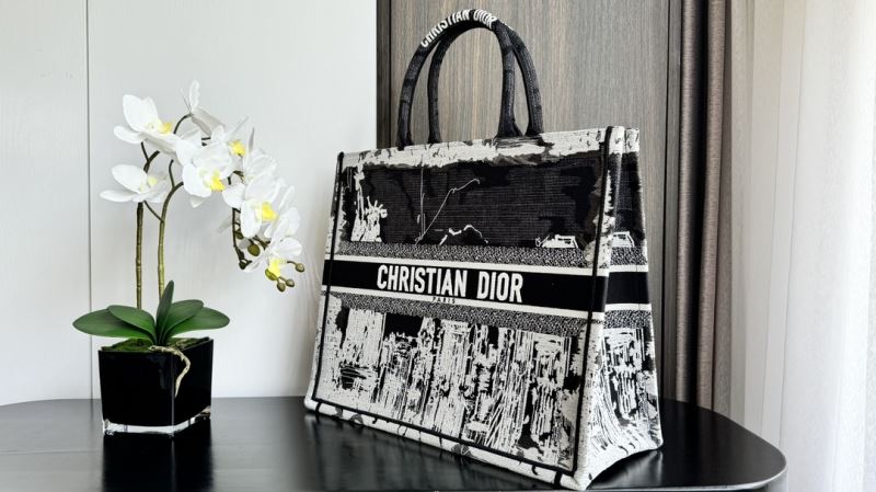 Christian Dior Shopping Bags